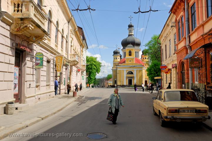 Pictures of Ukraine - the town of Chernivtsi (Chernovtsy)