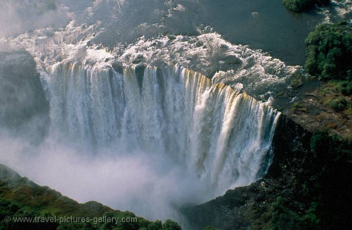 Mosi Oa Tunya, Victoria Falls from the air