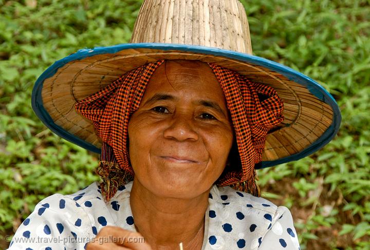 Pictures of Cambodia -Country-People-0001 - woman with a traditional ...