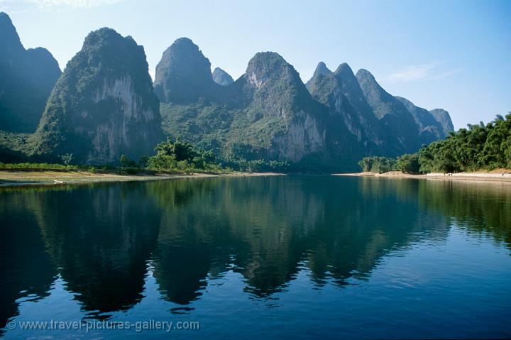 Pictures of China - Yangshuo-0001 - the famous Guanxi Province Karst ...