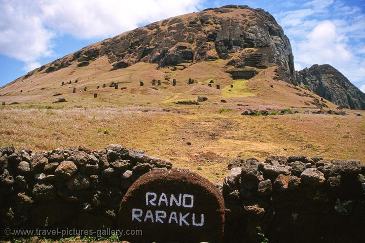 Pictures of Chile- Rapa Nui- Easter Island - Rano Raraku volcano