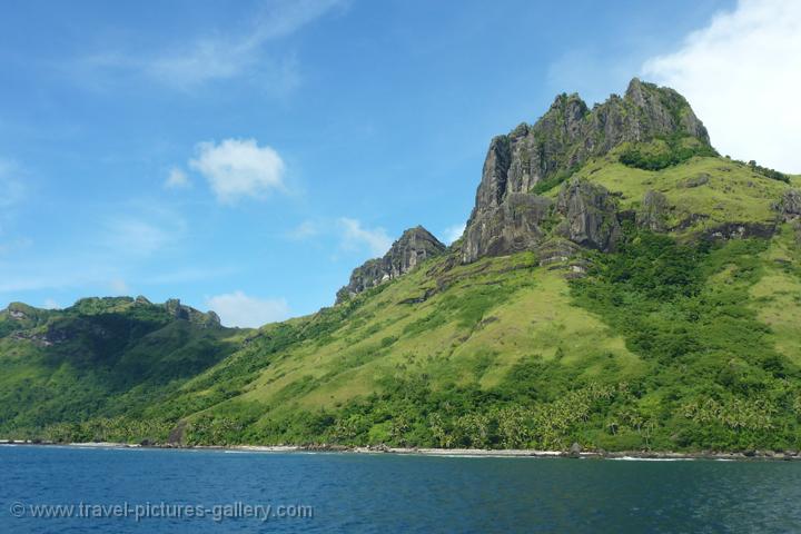 Pictures of Fiji - Yasawas-0018 - islands of volcanic origin