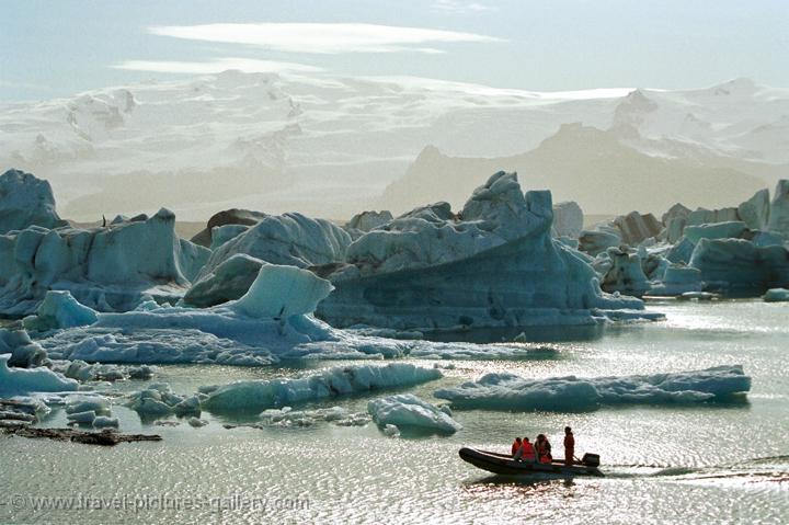 icebergs at Jökulsárlón