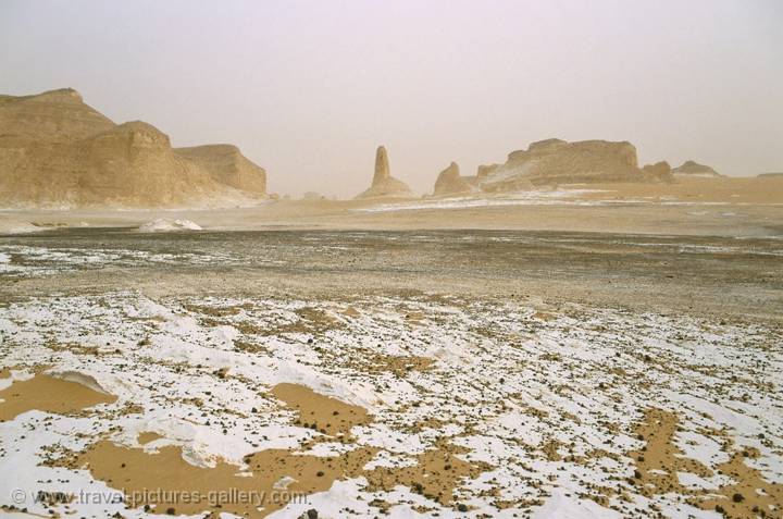 Sahara el Beyda, White Desert, Egypt